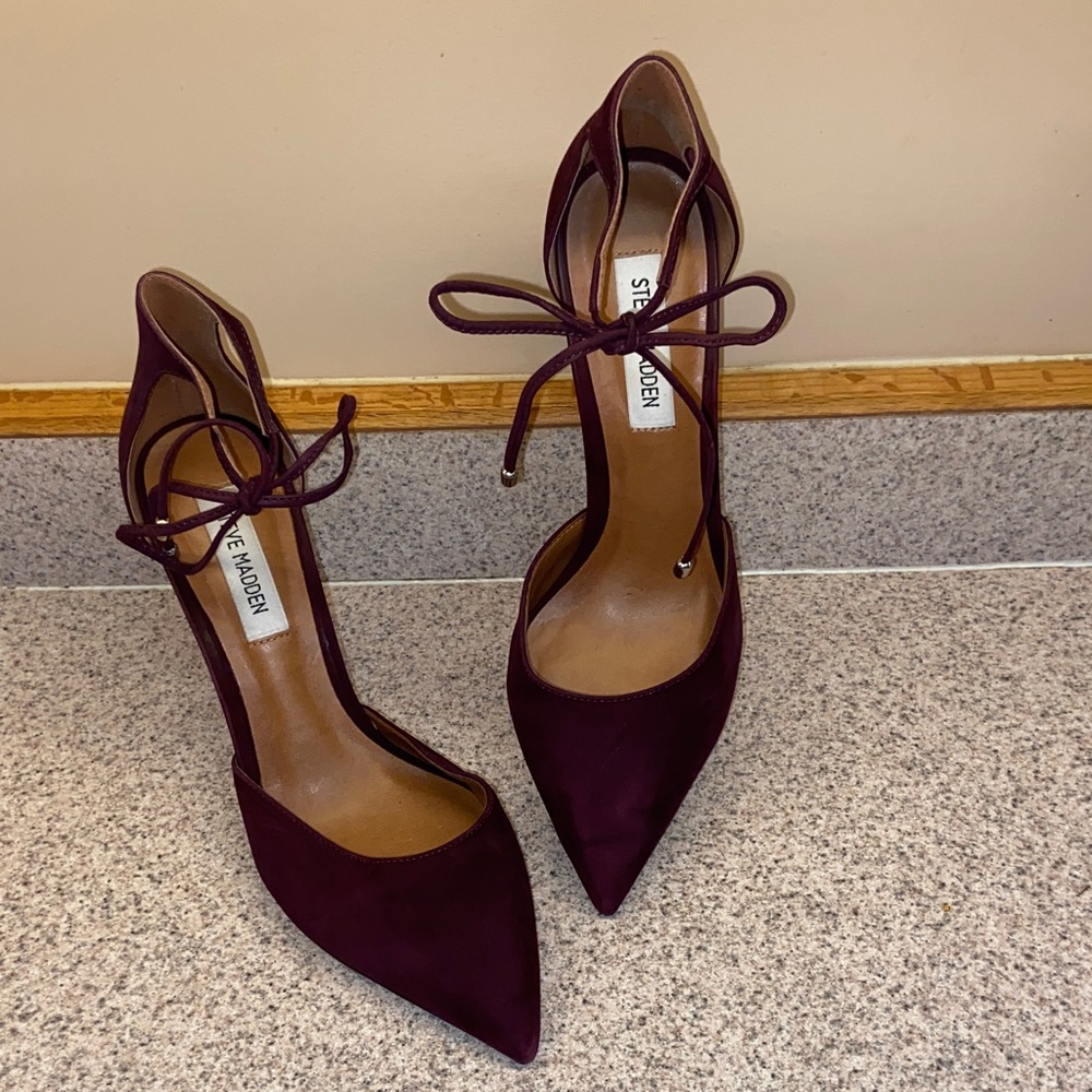 Steve Madden Pamperd Deep Burgundy Heels